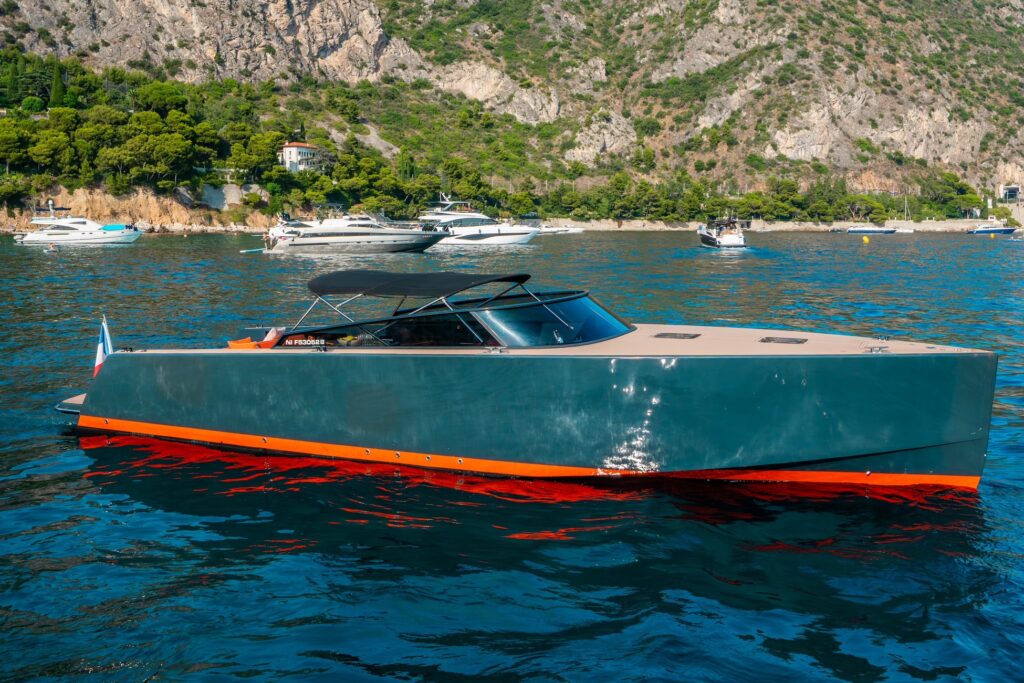 VanDutch 40